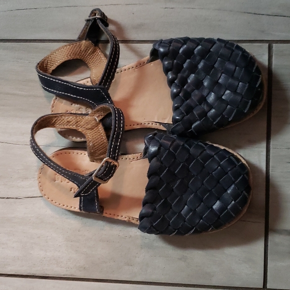 The Humble Soles Sandals - Picture 3 of 6